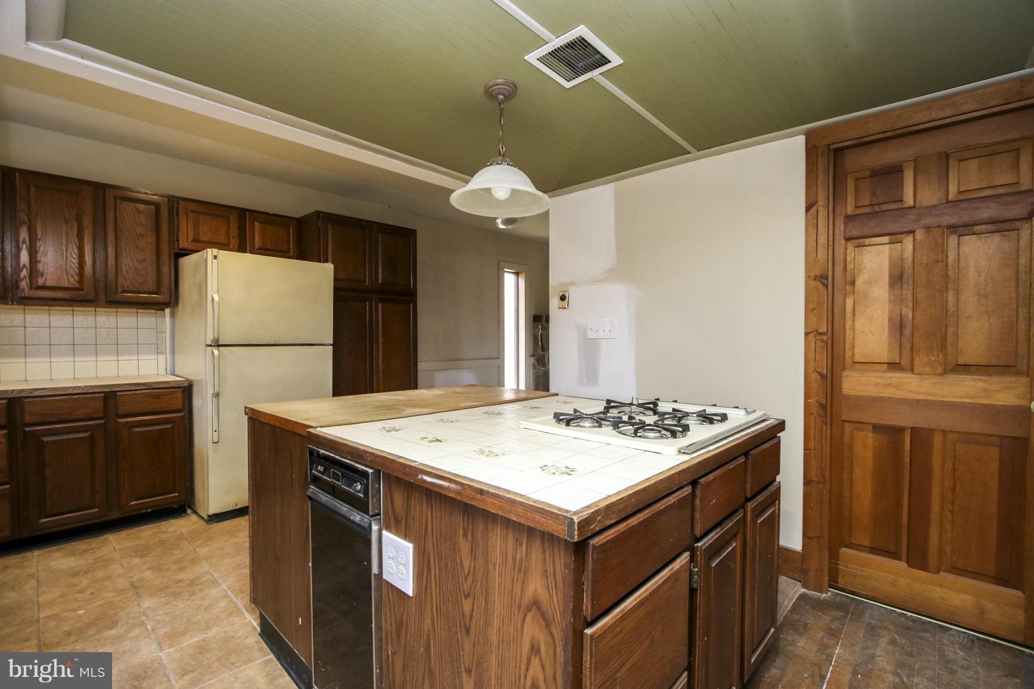 401 Slicers Mill Road Rising Sun, MD 21911 - Photo 9 of 29 Kitchen
