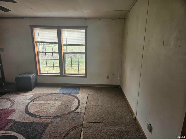 $148,000 | 8913 Winemiller Road, Macedonia, IL 62860