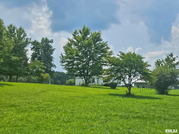 $125,000 | 8913 Winemiller Road, Macedonia, IL 62860