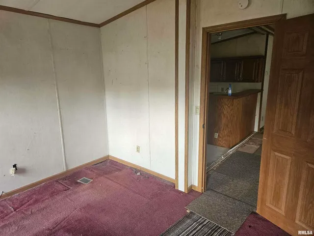 $148,000 | 8913 Winemiller Road, Macedonia, IL 62860