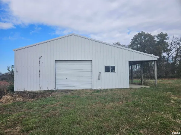 $125,000 | 8913 Winemiller Road, Macedonia, IL 62860