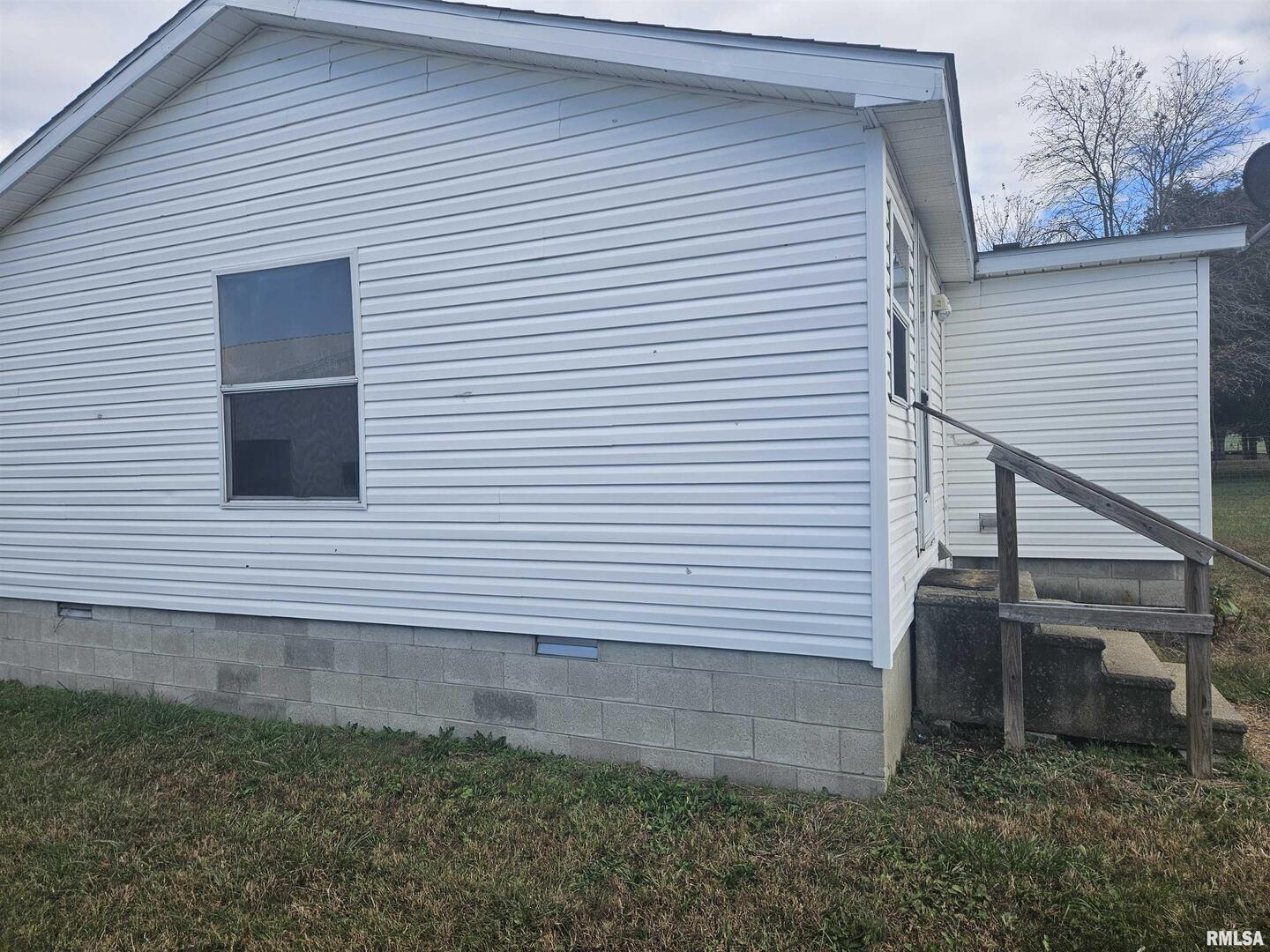 8913 Winemiller Road Macedonia, IL 62860 - Photo 6 of 28