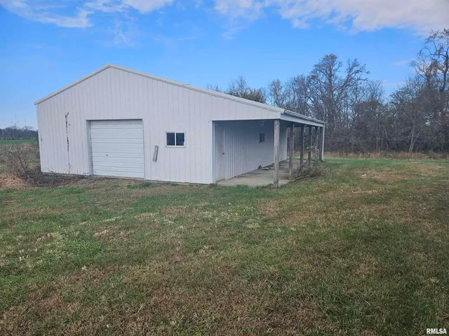 $148,000 | 8913 Winemiller Road, Macedonia, IL 62860