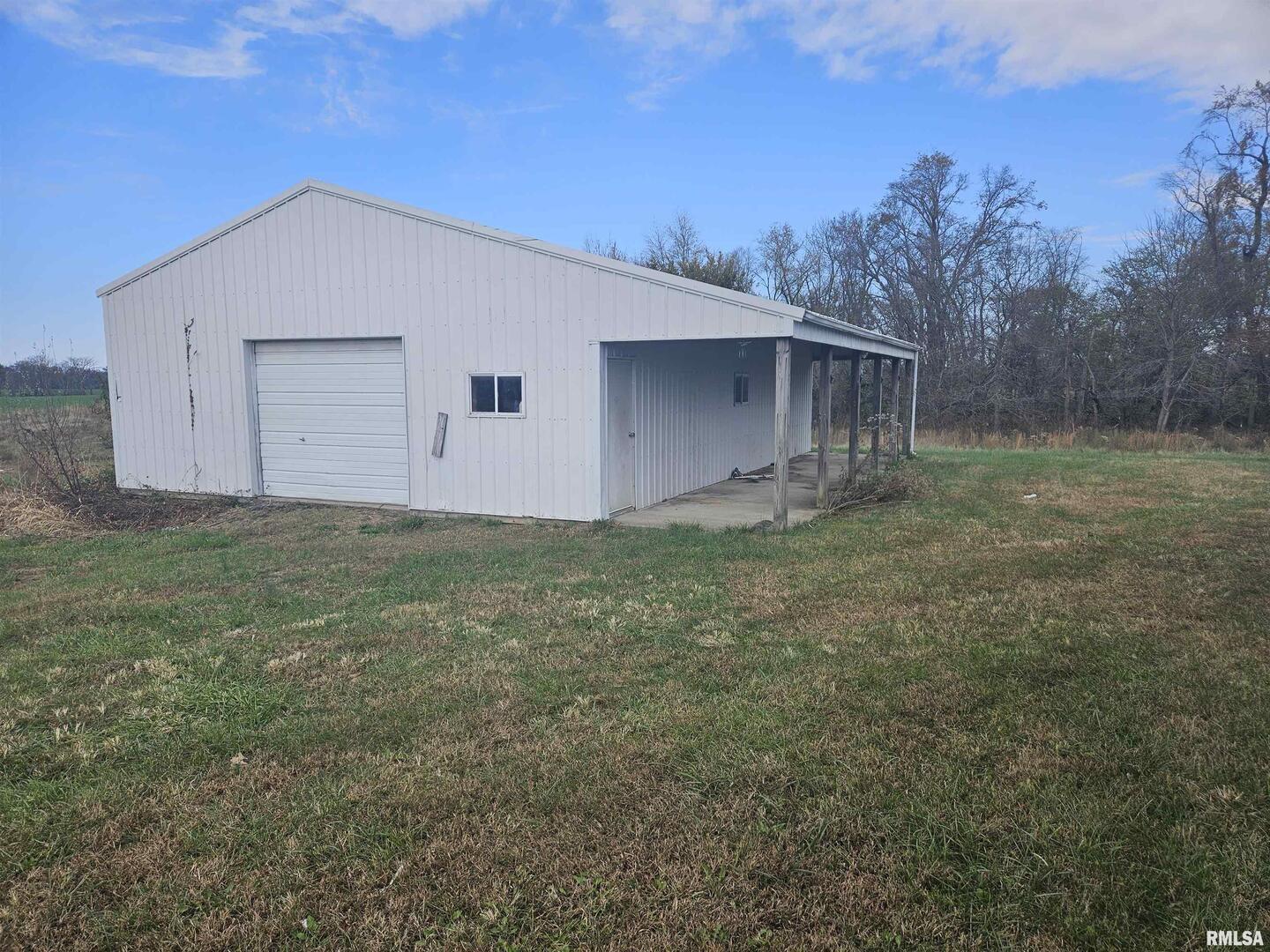 8913 Winemiller Road Macedonia, IL 62860 - Photo 7 of 28