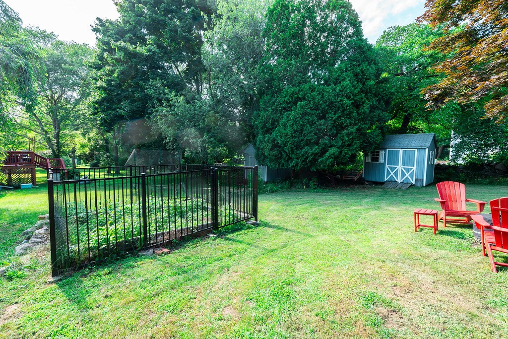35 Old Pine Road Narragansett, RI 02882 - Photo 4 of 15