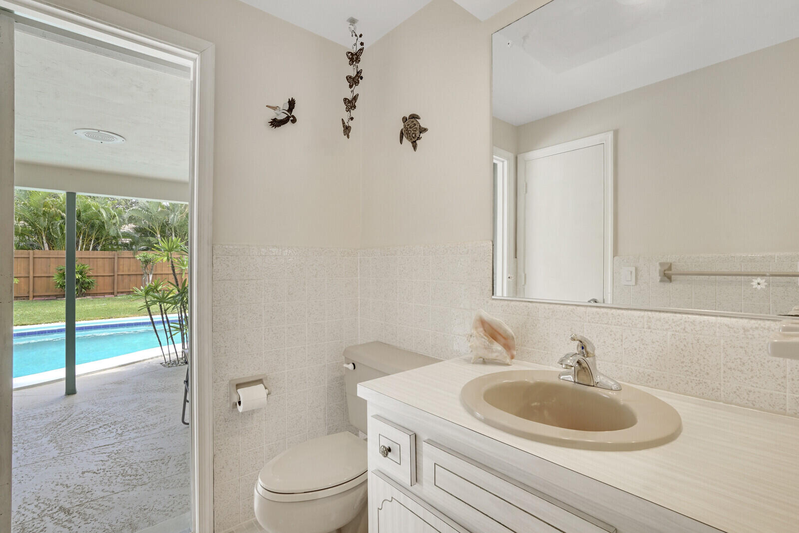 320 Northeast 3rd Court Boca Raton, FL 33432 - Photo 21 of 33 31_Image_21_mls