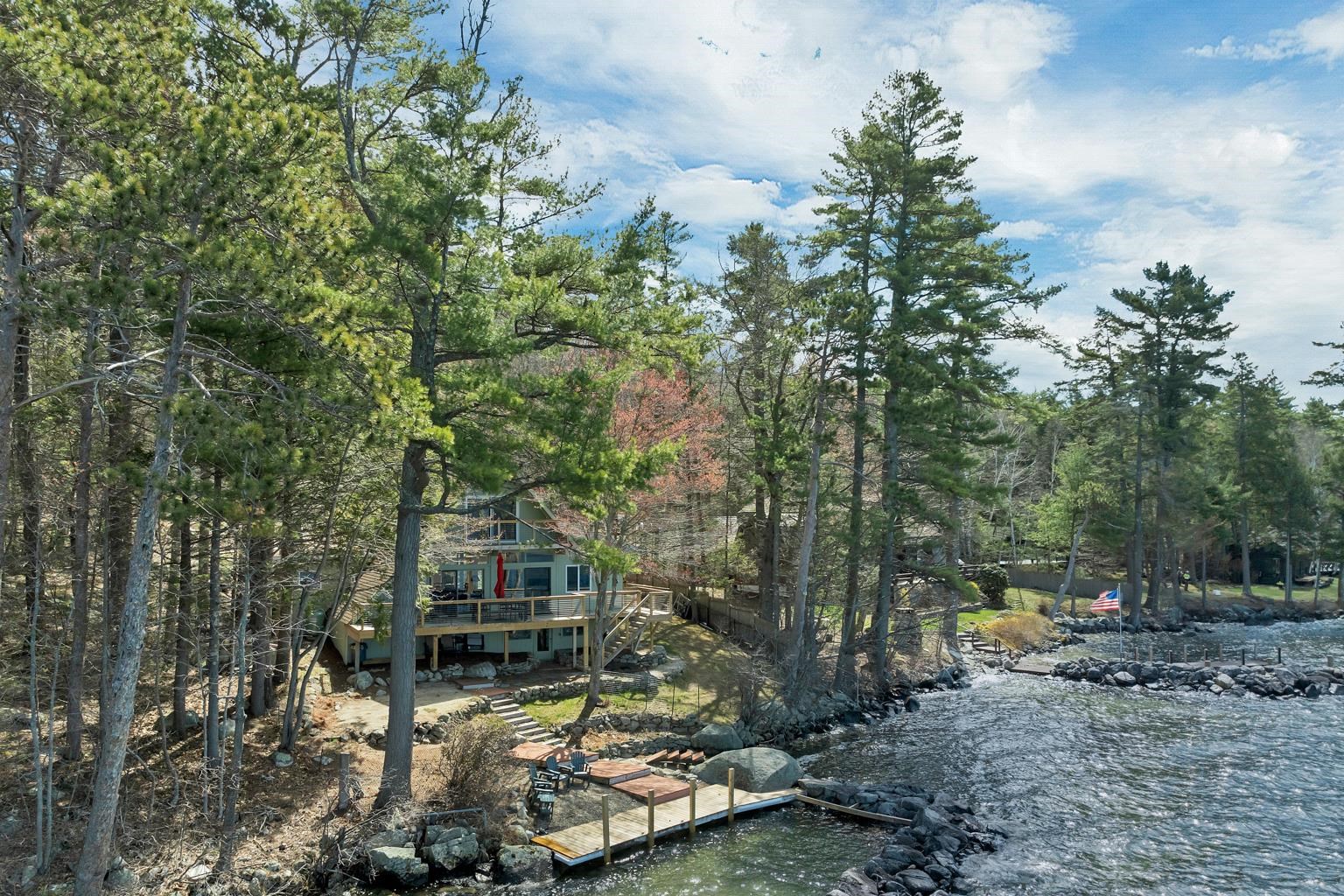 44 Eaglemere Road Tuftonboro, NH 03853 - Photo 4 of 55