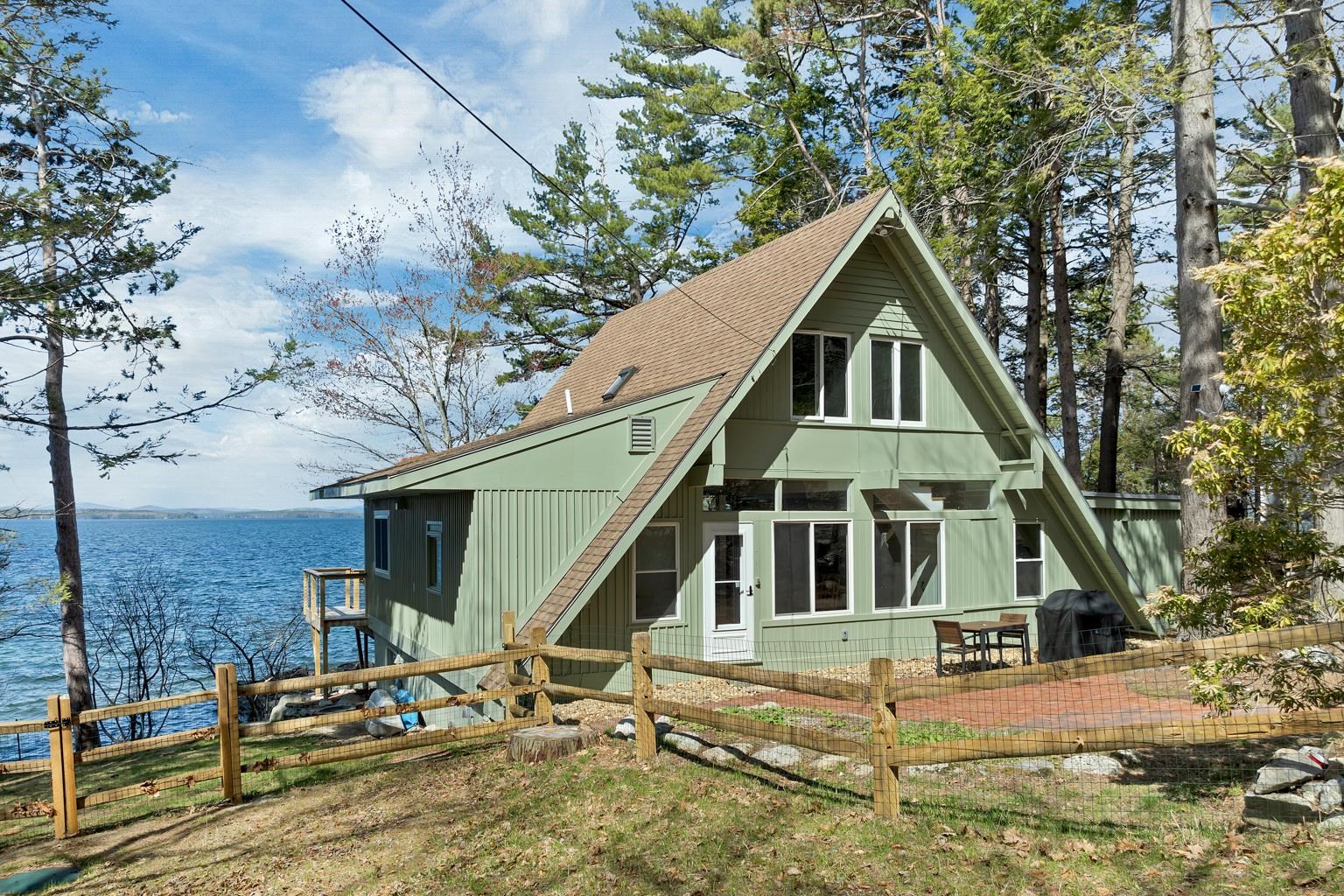 44 Eaglemere Road Tuftonboro, NH 03853 - Photo 7 of 55