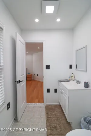 $3,250 | 5502 Concord Drive, Stroudsburg, PA 18360