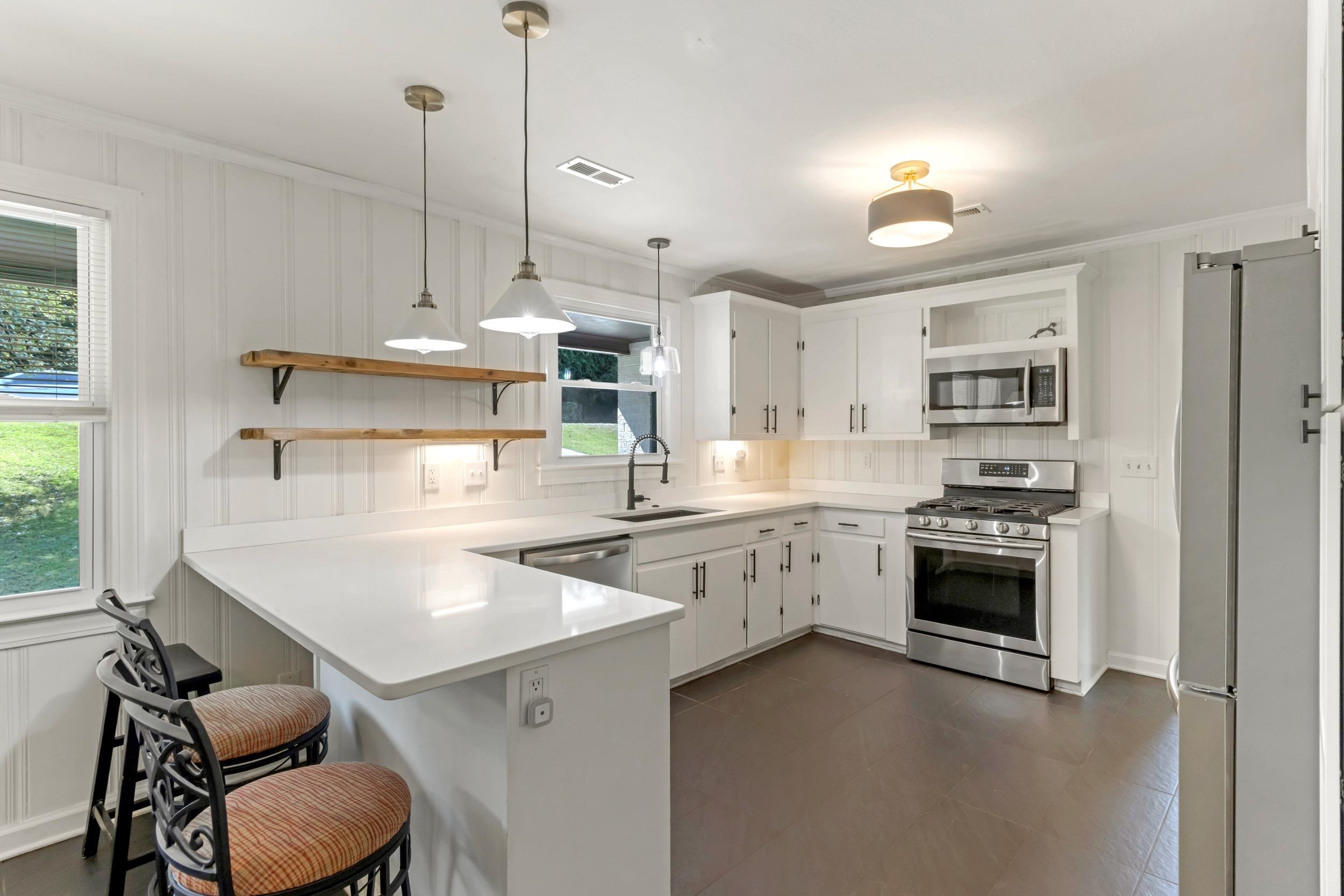 102 American Legion Road Greer, SC 29651 - Photo 6 of 46 Gallery Image 6