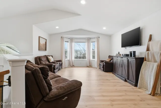 $615,000 | 1049 North Bainbridge Street, Post Falls, ID 83854