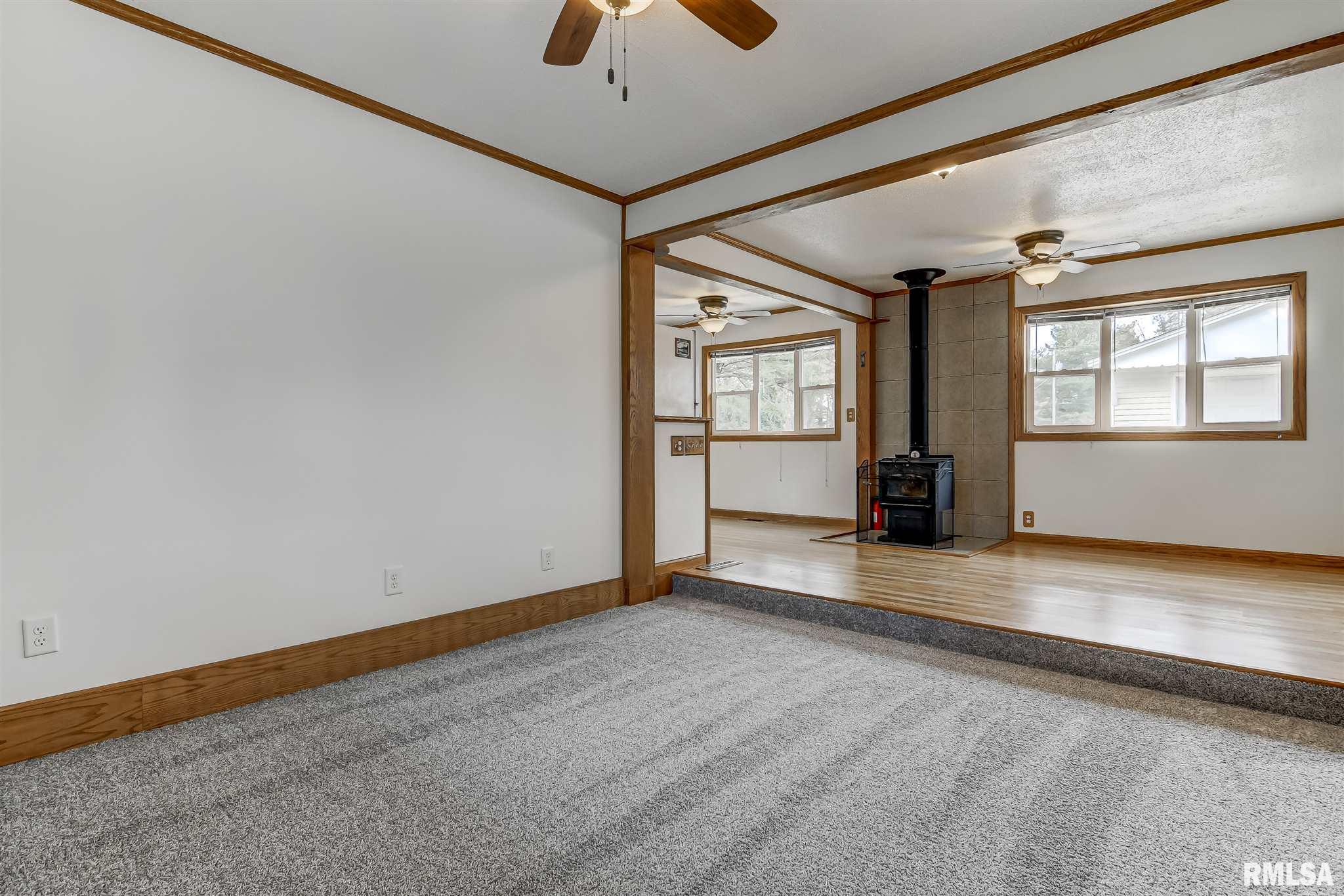 38 Circle Drive Springfield, IL 62703 - Photo 3 of 36