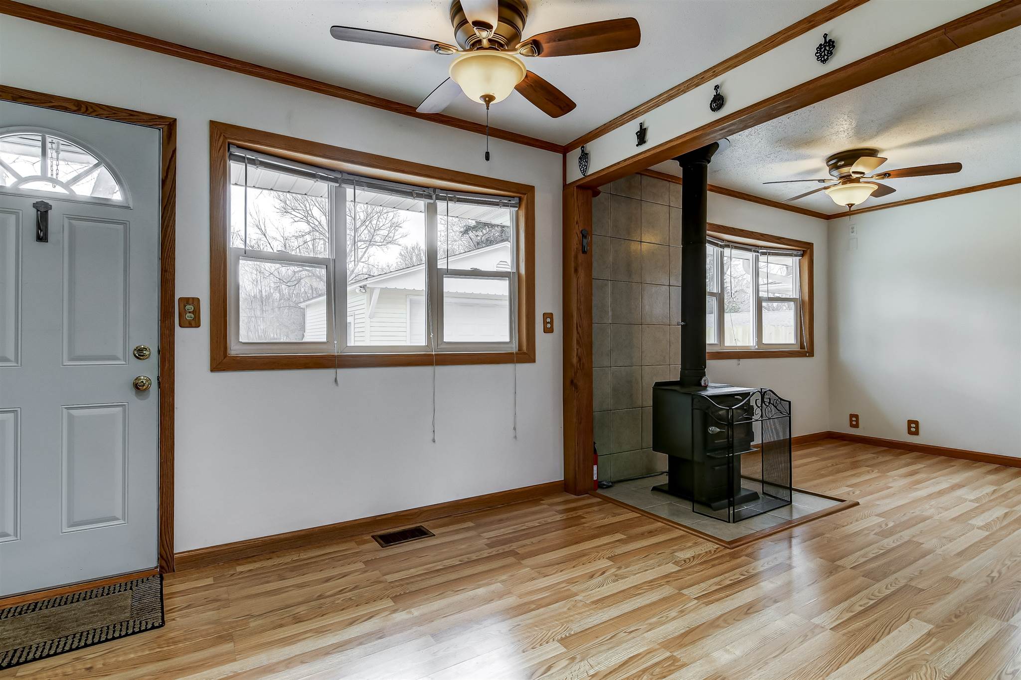 38 Circle Drive Springfield, IL 62703 - Photo 10 of 36