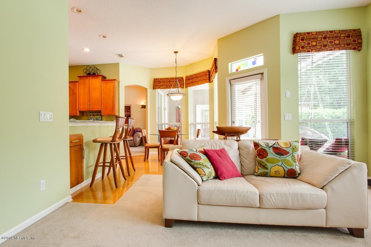 11667 Magnolia Estates Road Jacksonville, FL 32223 - Photo 8 of 23 FAMILY ROOM