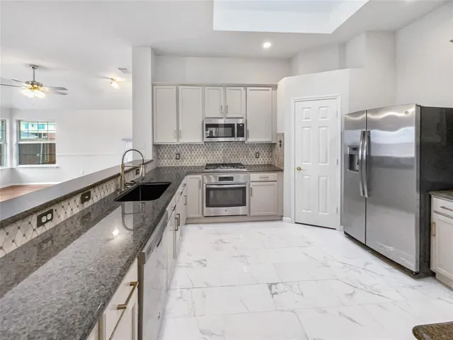 $452,000 | 3856 Pine Valley Drive, Plano, TX 75025