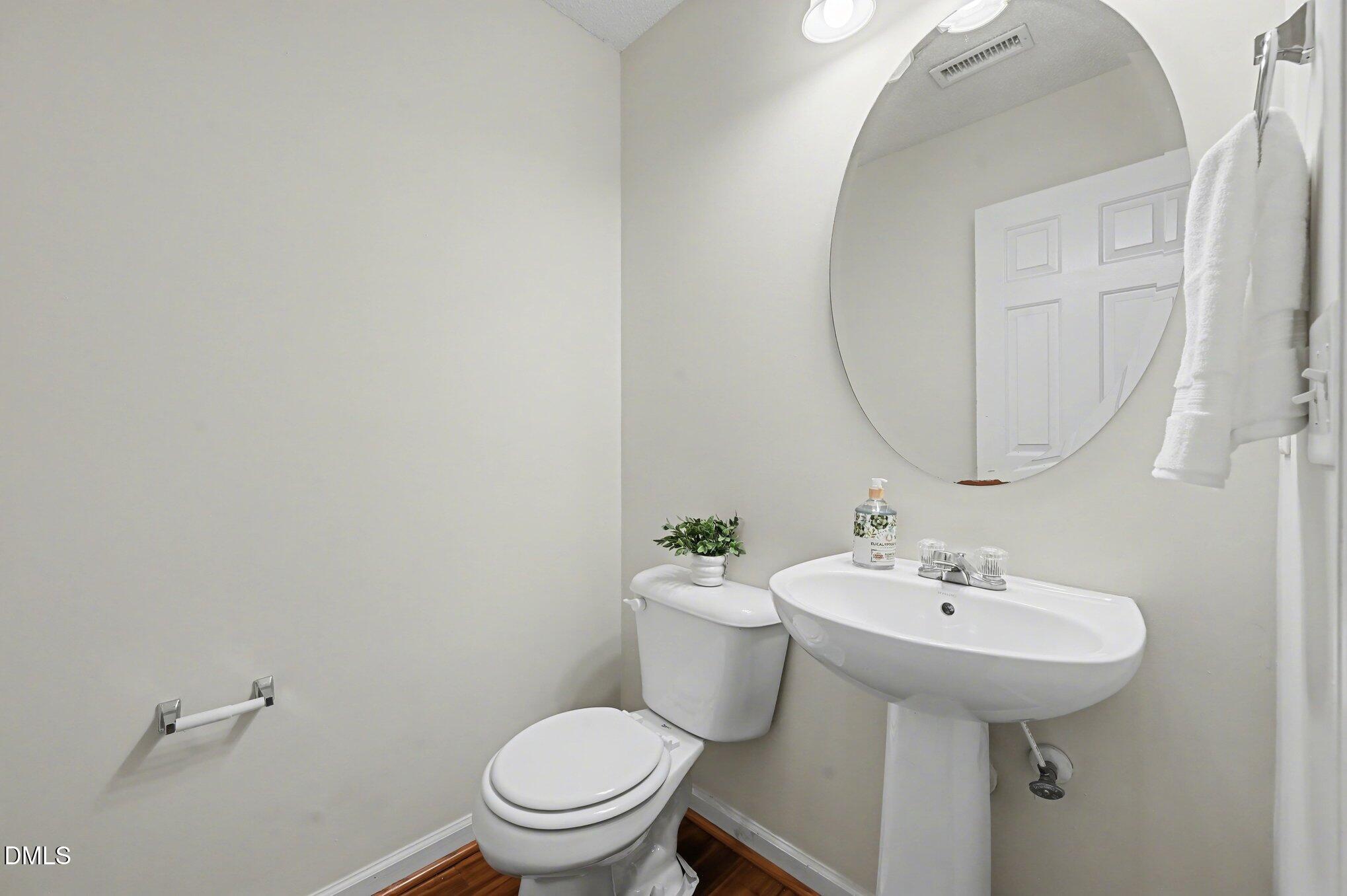 116 Ryder Cup Circle Raleigh, NC 27603 - Photo 12 of 29 Main Floor Half Bath