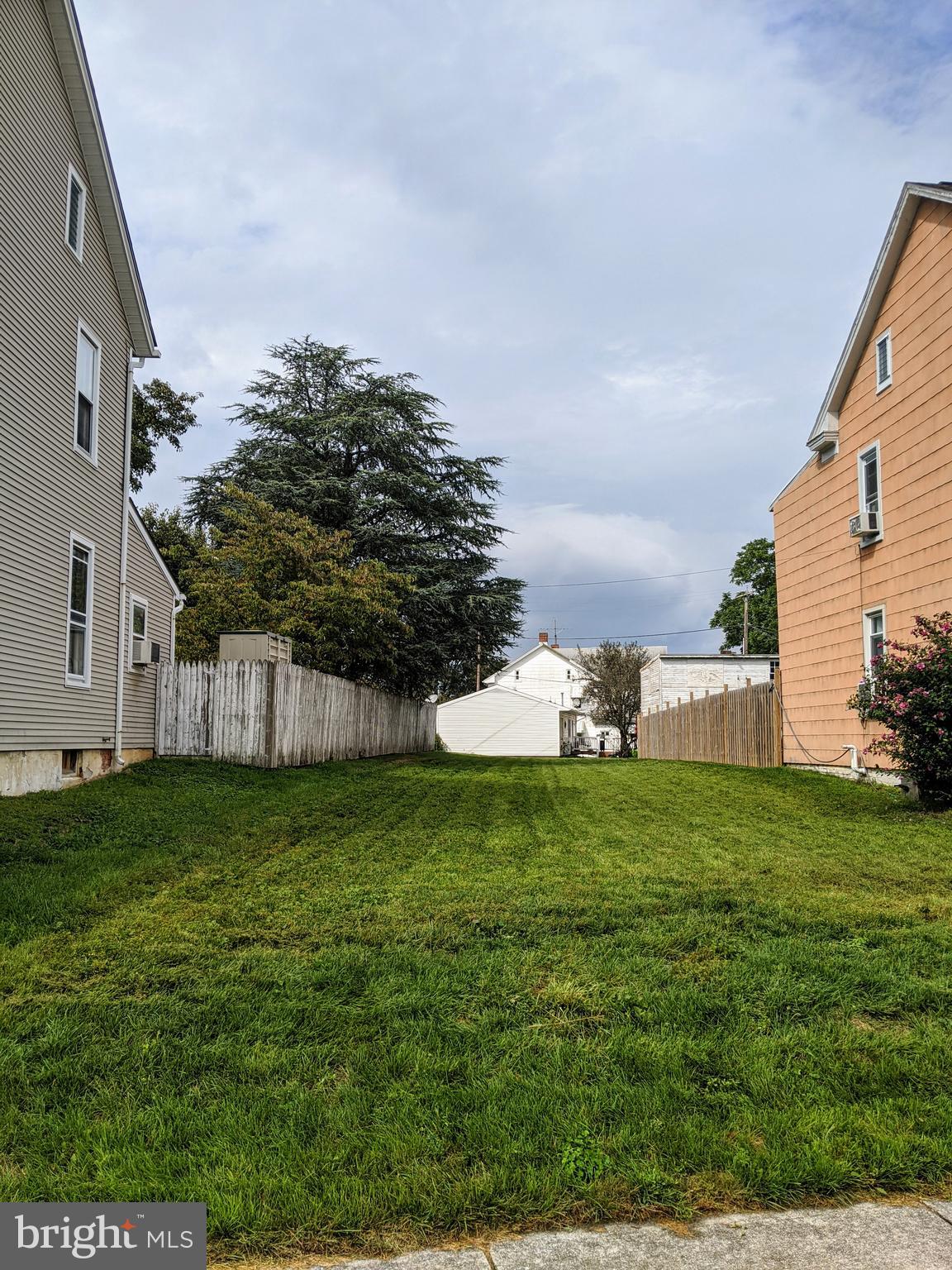 24 Ridge Avenue Hanover, PA 17331 - Photo 1 of 2 Gallery Image 1
