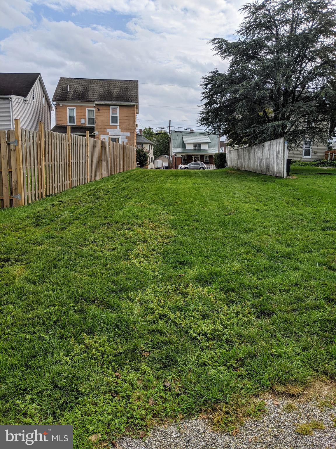 24 Ridge Avenue Hanover, PA 17331 - Photo 2 of 2 Gallery Image 2