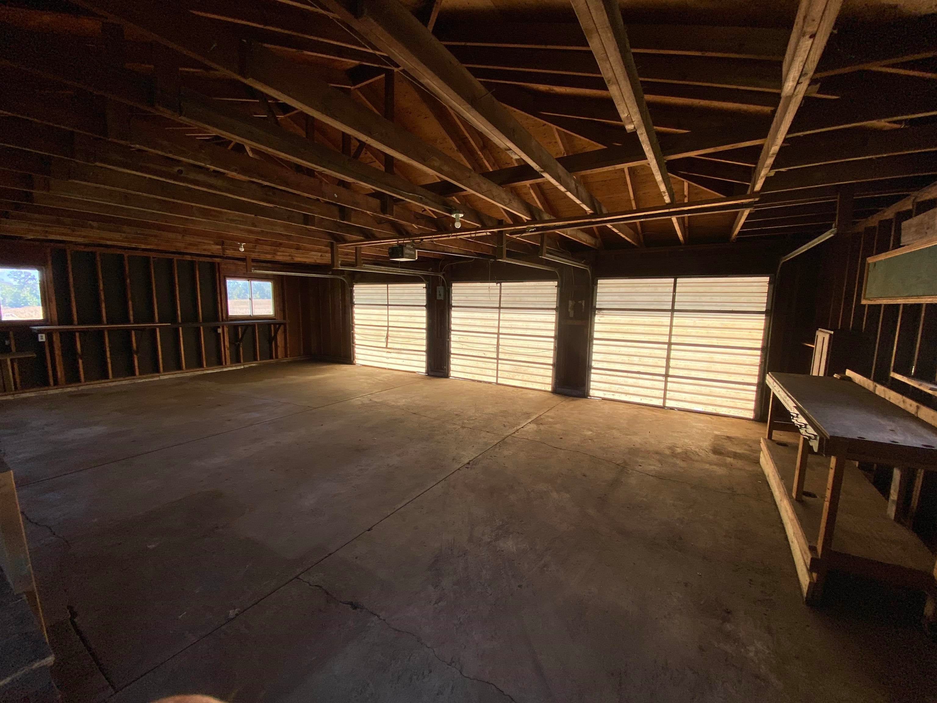 2178 Elm Road North Webberville, MI 48892 - Photo 17 of 21 Gallery Image 17