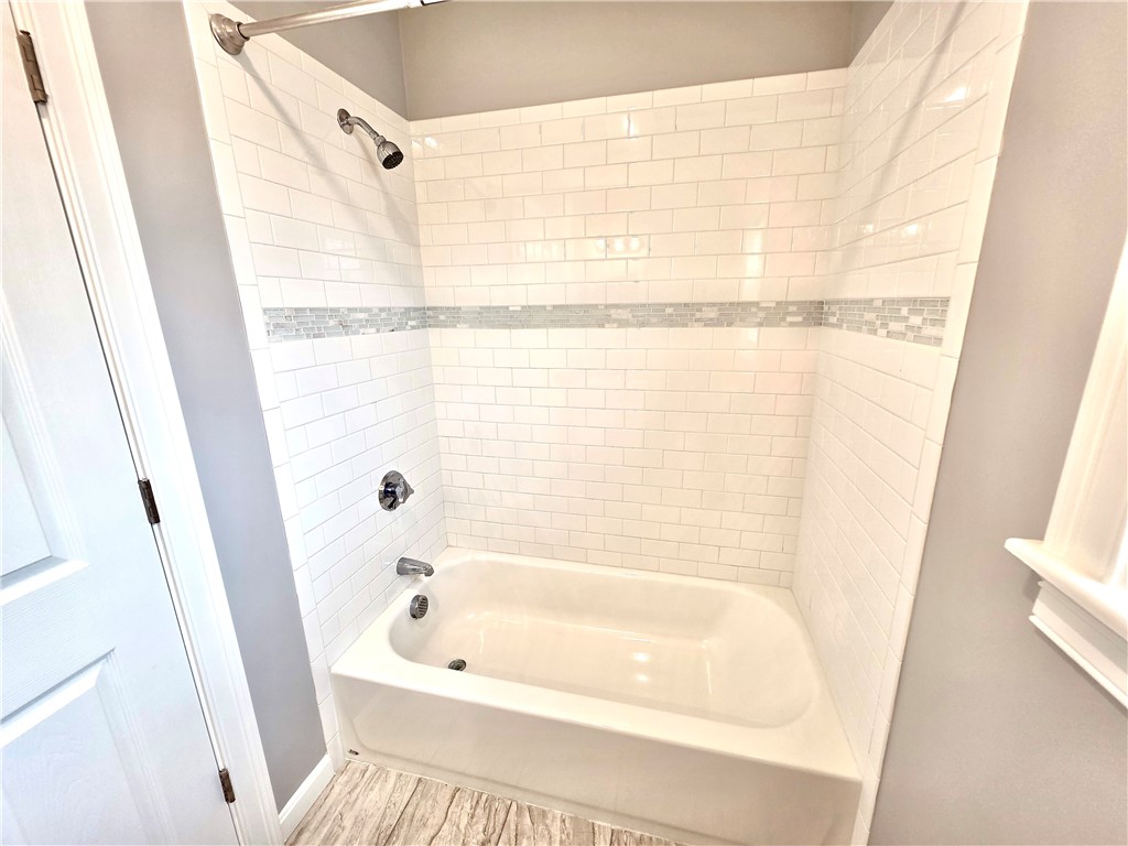 41 Benefit Street, Unit 2 Pawtucket, RI 02861 - Photo 1 of 13
