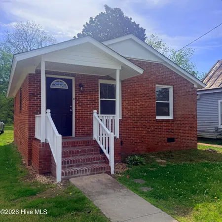 $179,000 | 406 North Granville Street, Edenton, NC 27932