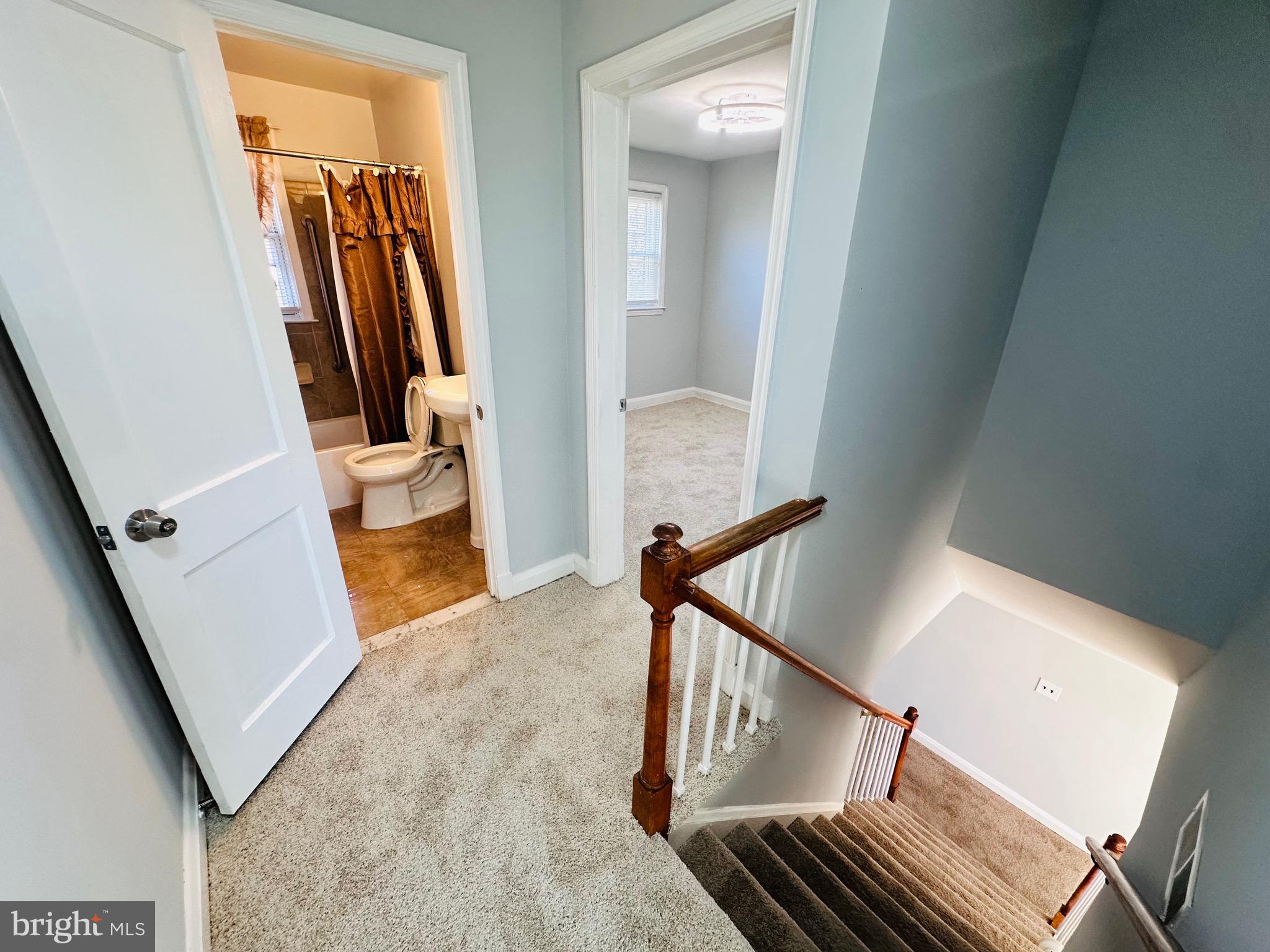 4728 Chatford Avenue Baltimore, MD 21206 - Photo 13 of 36