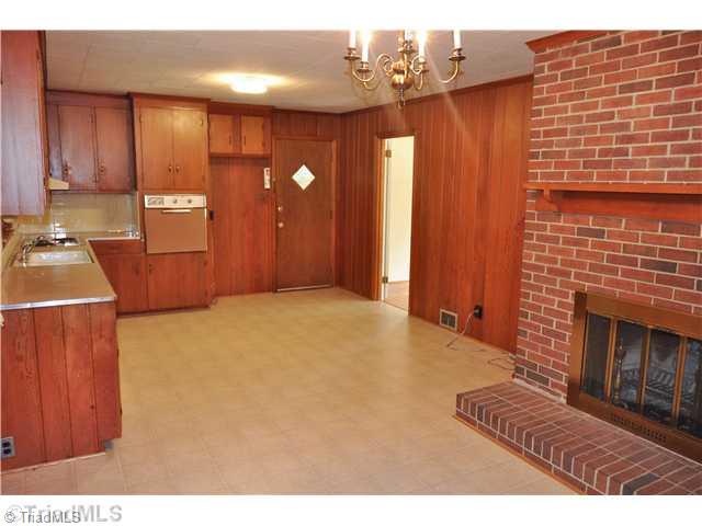 1329 Pinebluff Road Southwest Winston-Salem, NC 27103 - Photo 5 of 15 Kitchen.