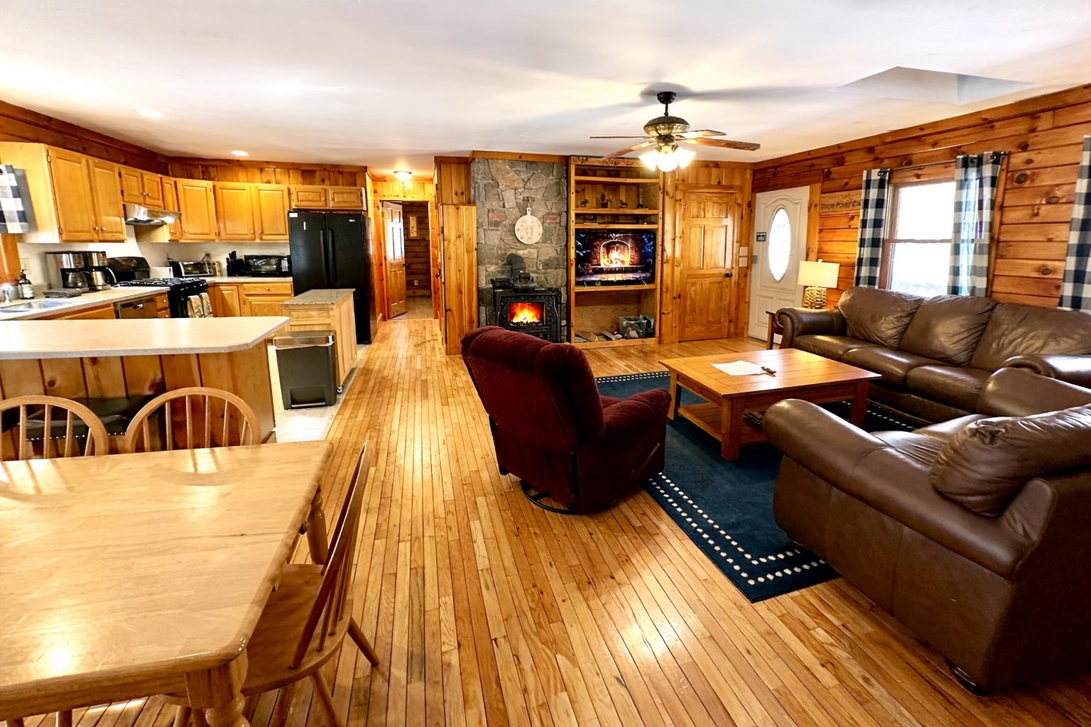 4138 West Hill Road South Jamaica, VT 05343 - Photo 3 of 35