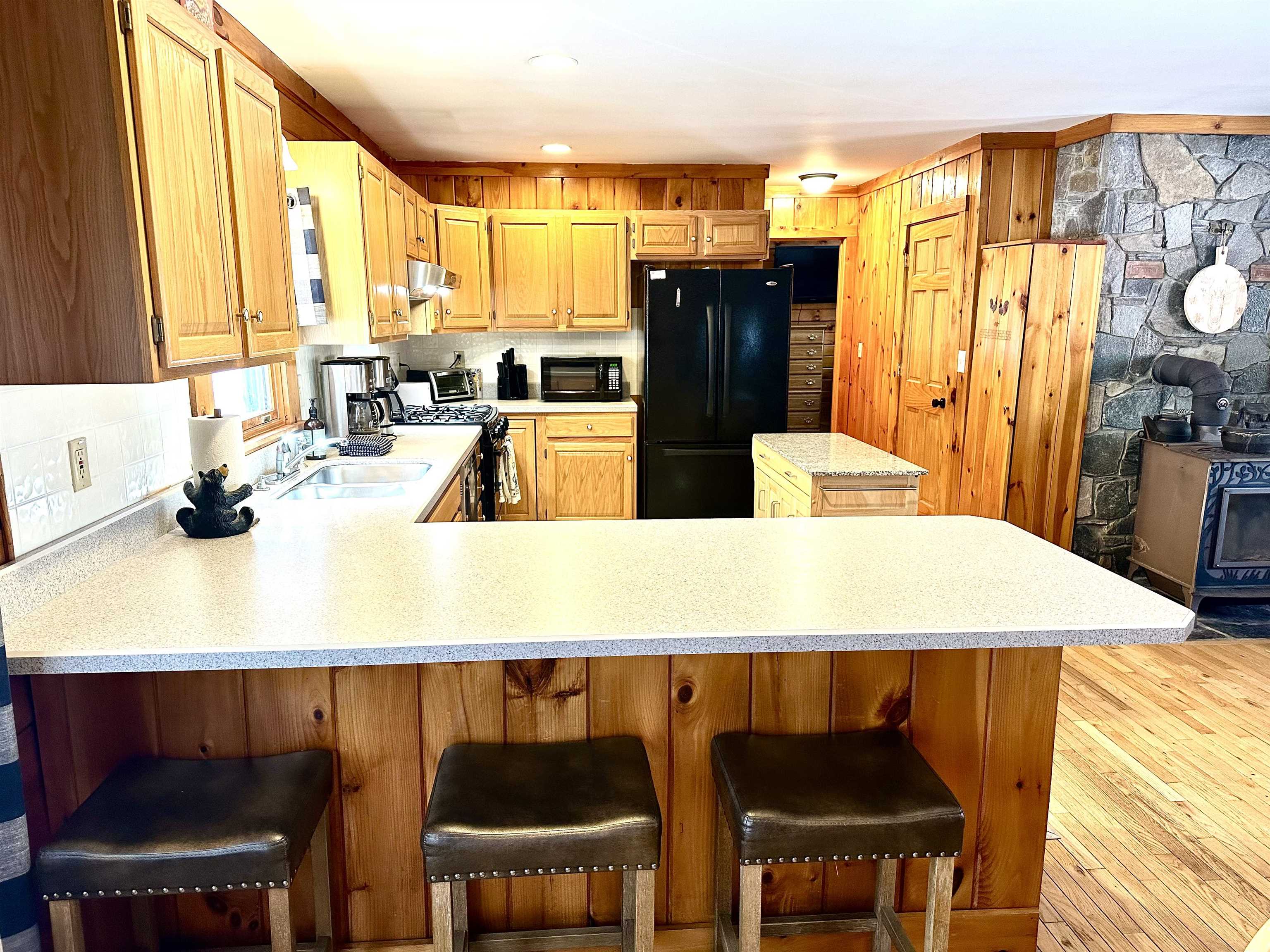 4138 West Hill Road South Jamaica, VT 05343 - Photo 8 of 35