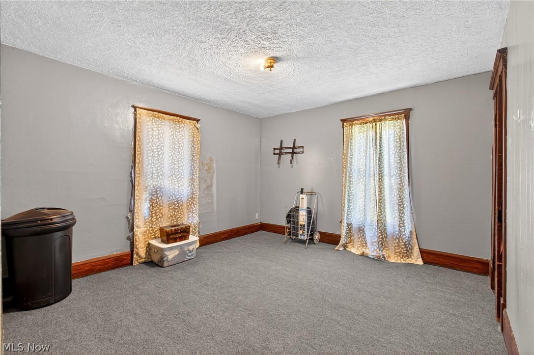 630 Walnut Road Southwest Massillon, OH 44647 - Photo 15 of 23