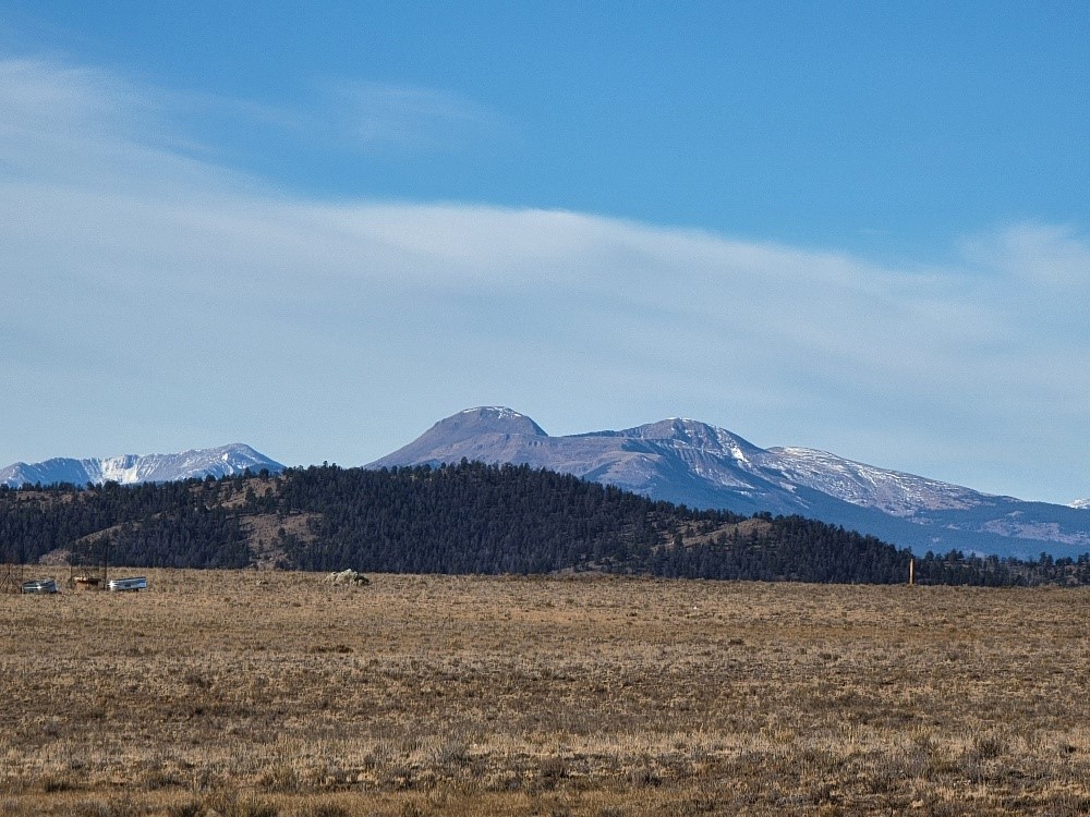 1162 Rocky Mountain Road Hartsel, CO 80449 - Photo 31 of 45 a view of an ocean and mountains
