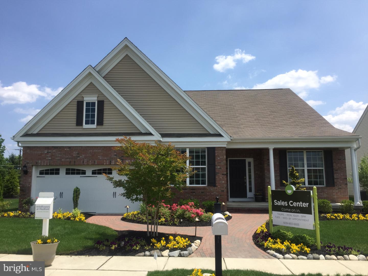 1 Montclaire Road Medford, NJ 08055 - Photo 1 of 13 Gallery Image 1