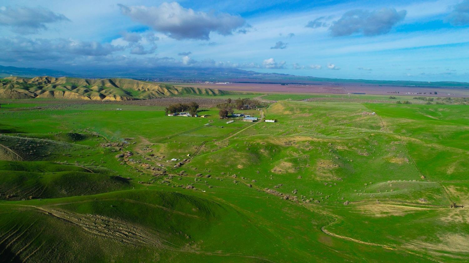 43036 Jacalitos Creek Road Coalinga, CA 93210 - Photo 2 of 85 a view of a field with an ocean