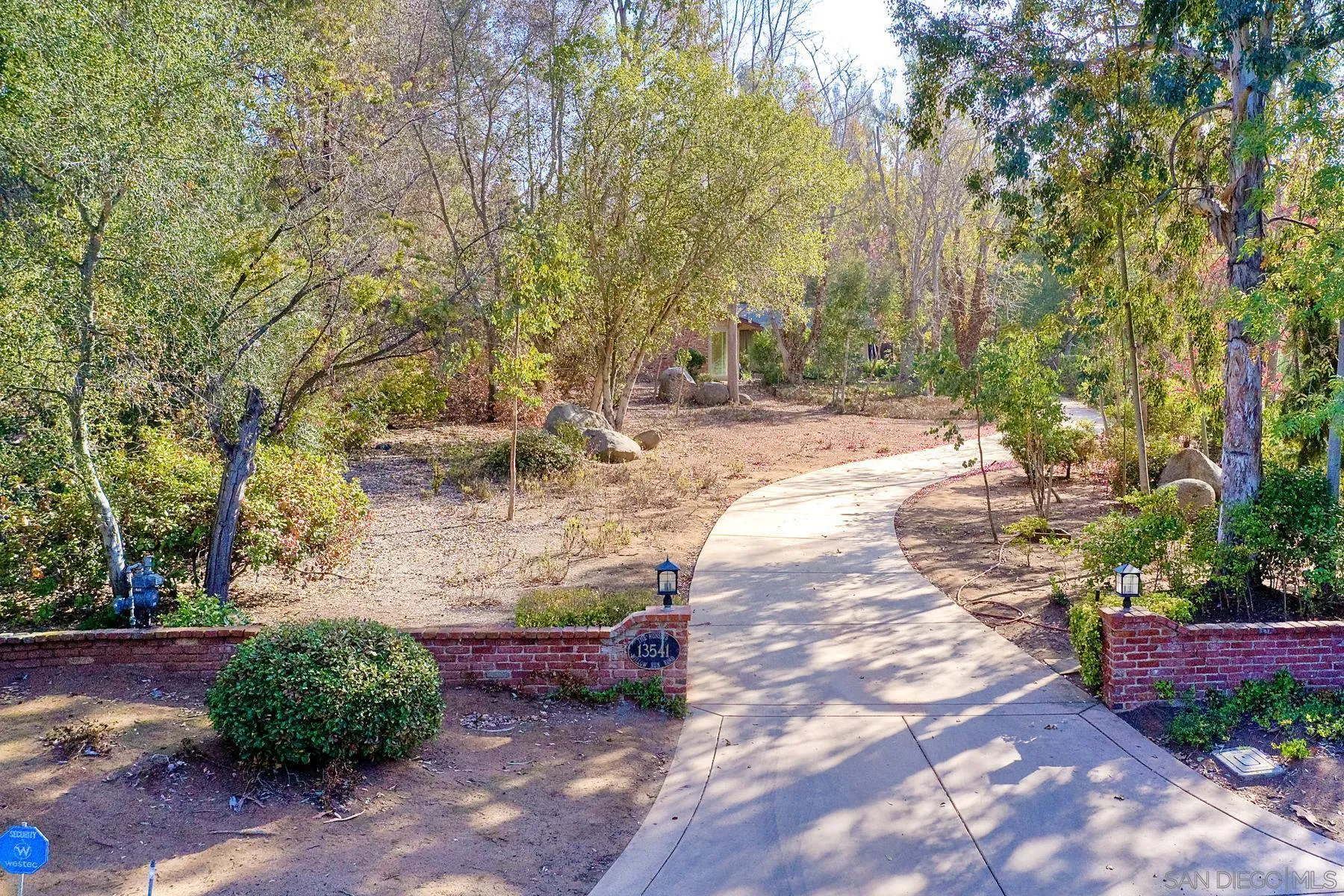 13541 Willow Run Road Poway, CA 92064 - Photo 28 of 40 a view of a backyard
