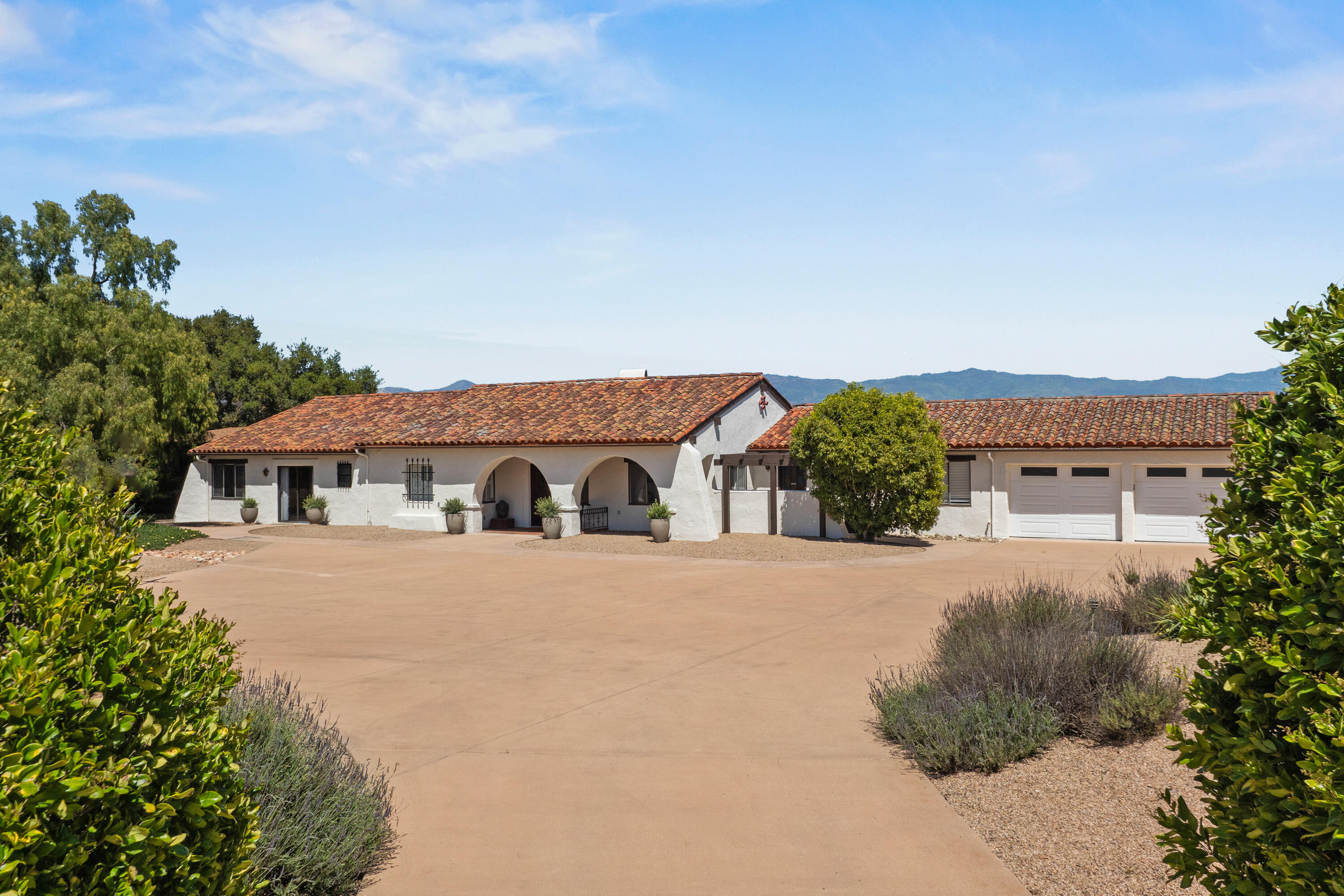 1270 Dove Meadow Road Solvang, CA 93463 - Photo 5 of 45 1270 Dove Meadow Web-63