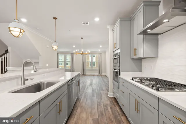 $565,000 | 20702 Wood Quay Drive, Sterling, VA 20166