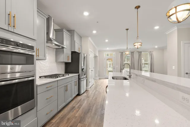 $565,000 | 20702 Wood Quay Drive, Sterling, VA 20166