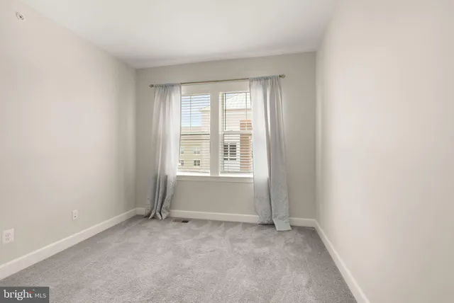 $565,000 | 20702 Wood Quay Drive, Sterling, VA 20166