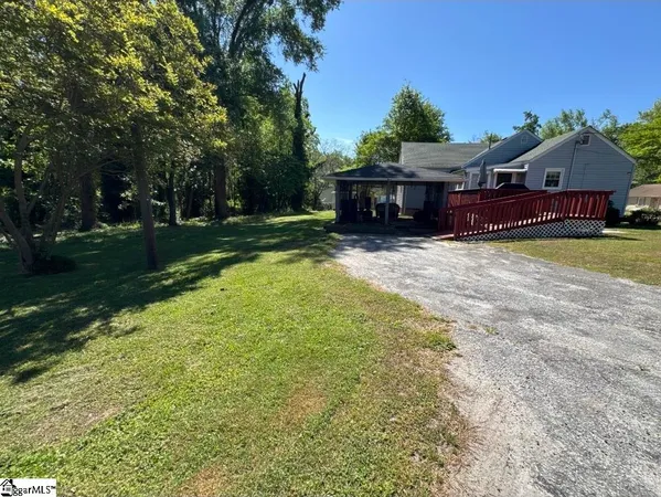 $1,800 | 109 Tiffany Drive, Taylors, SC 29687