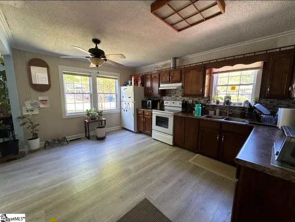 $1,800 | 109 Tiffany Drive, Taylors, SC 29687