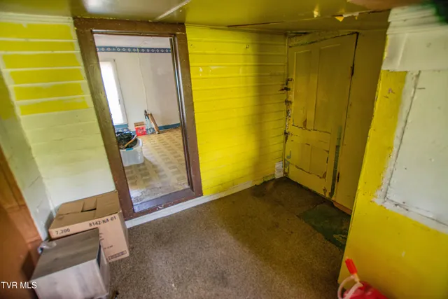 $149,000 | 990 West Jefferson Street, Wytheville, VA 24382