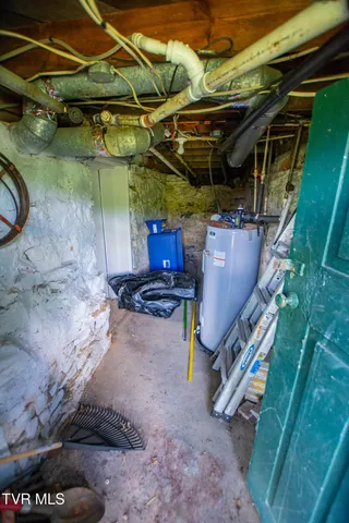 $149,000 | 990 West Jefferson Street, Wytheville, VA 24382