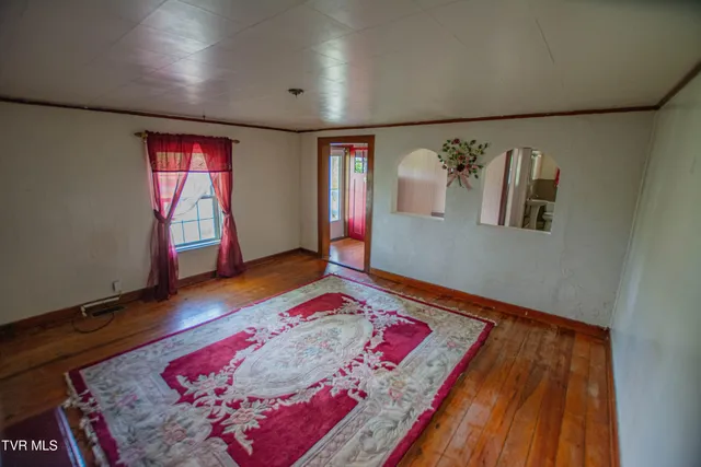 $149,000 | 990 West Jefferson Street, Wytheville, VA 24382