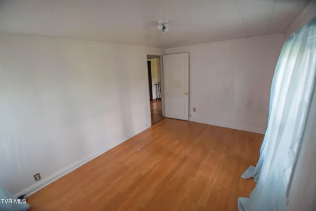 $149,000 | 990 West Jefferson Street, Wytheville, VA 24382