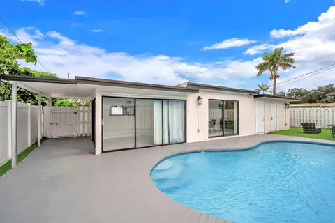 $649,999 | 6630 Cody Street, Hollywood, FL 33024