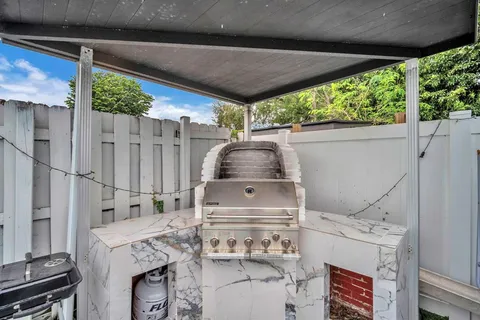 $649,999 | 6630 Cody Street, Hollywood, FL 33024