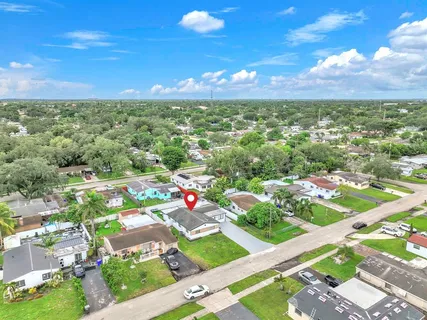 $649,999 | 6630 Cody Street, Hollywood, FL 33024