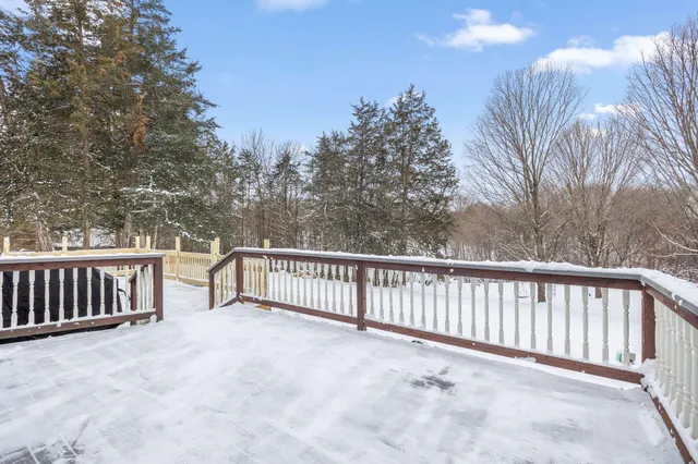 $499,500 | 33214 Nueman Court, Lindstrom, MN 55045