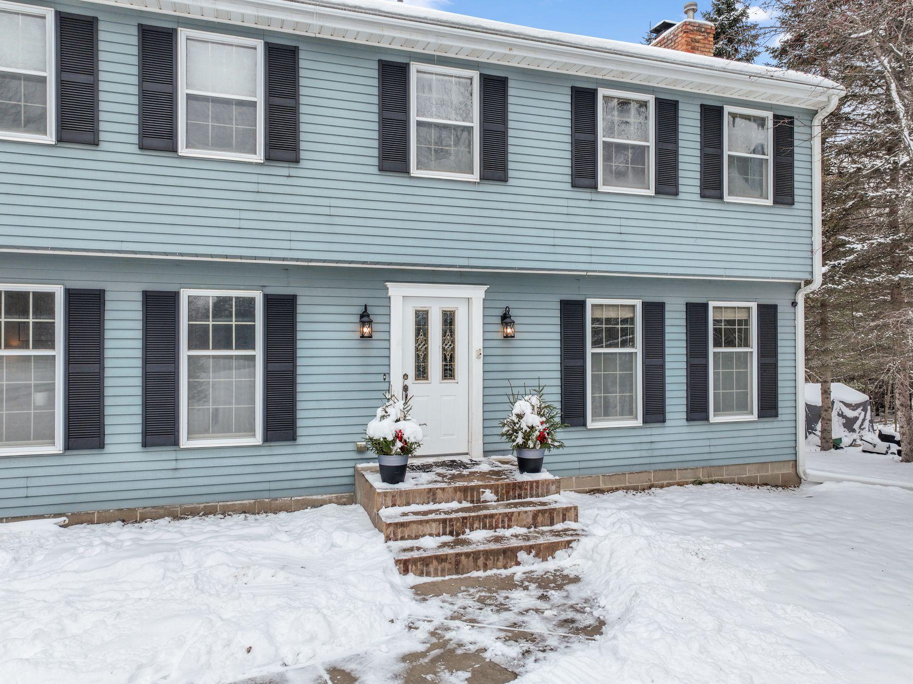 33214 Nueman Court Lindstrom, MN 55045 - Photo 3 of 49