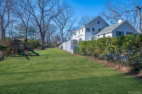 $3,295,000 | 151 Griffen Avenue, Scarsdale, NY 10583